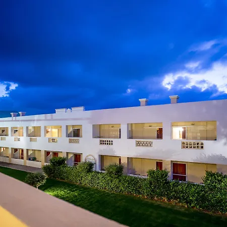 Hotell Senseana Sea Side & Aquadventure