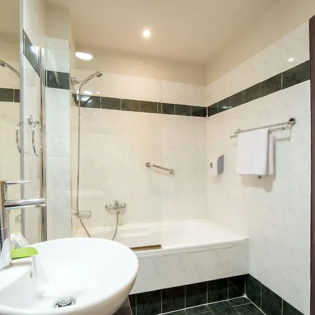 Senseana Sea Side & Aquadventure Hotel 5*
